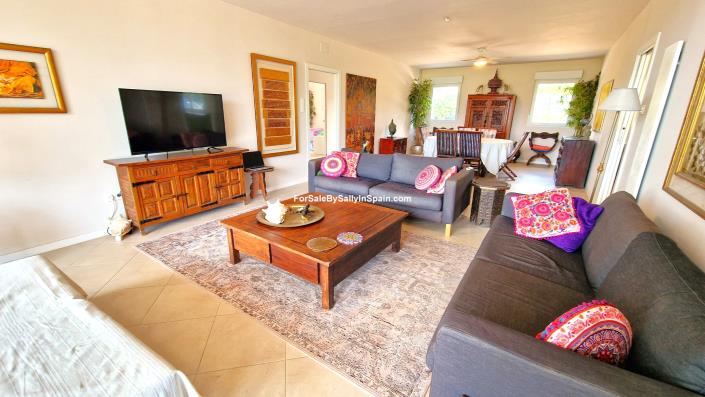 Image No.15-5 Bed Villa for sale