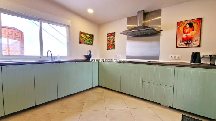 Image No.21-5 Bed Villa for sale