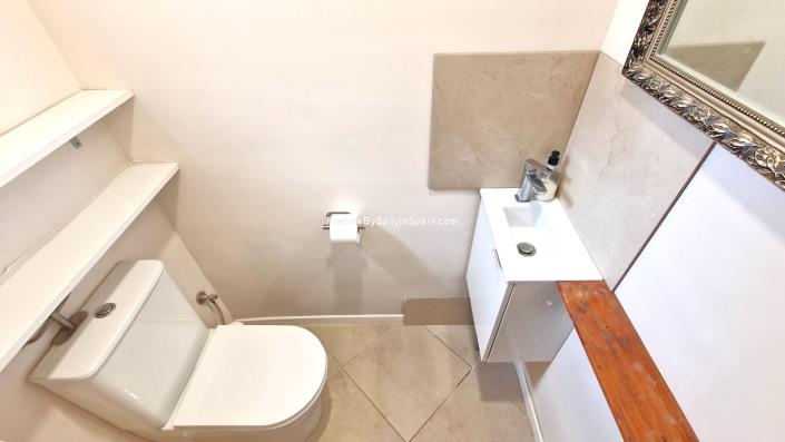 Image No.28-5 Bed Villa for sale