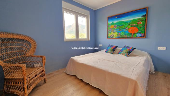 Image No.33-5 Bed Villa for sale