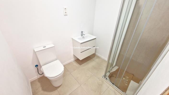 Image No.39-5 Bed Villa for sale