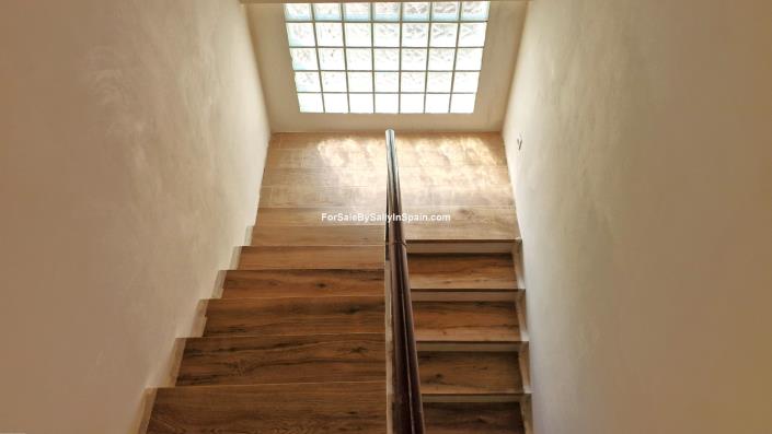 Image No.41-5 Bed Villa for sale