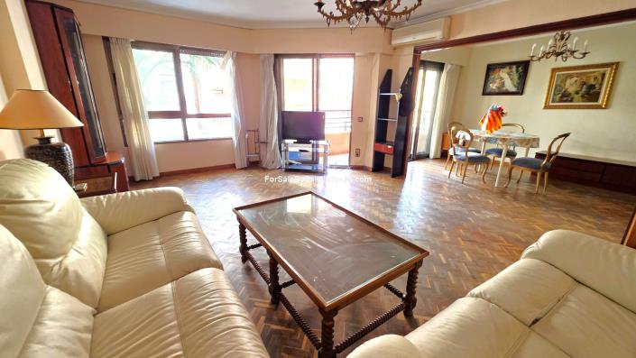 Image No.9-3 Bed Apartment for sale