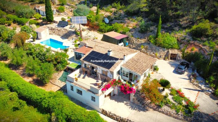 Image No.17-3 Bed Villa for sale