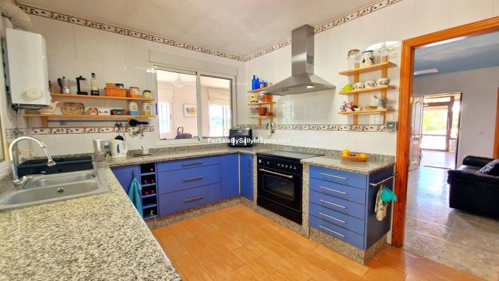 Image No.27-3 Bed Villa for sale