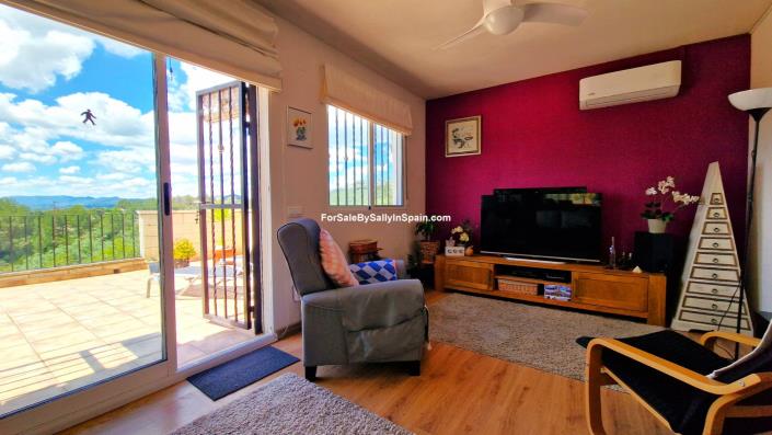 Image No.34-3 Bed Villa for sale