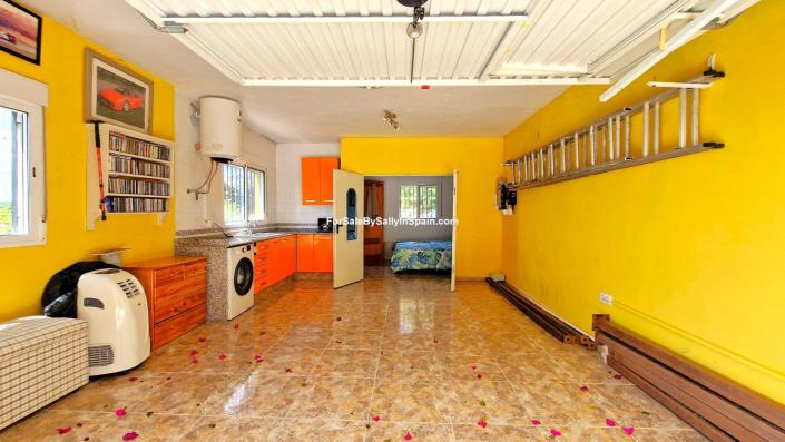 Image No.49-3 Bed Villa for sale