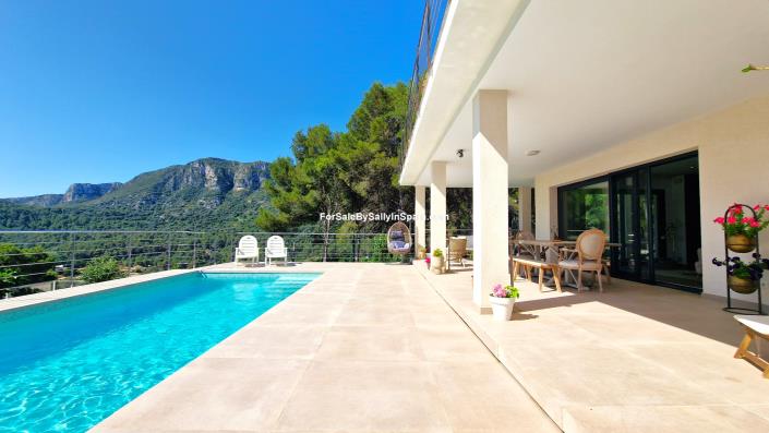 Image No.41-4 Bed Villa for sale