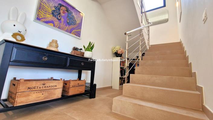Image No.23-4 Bed Villa for sale