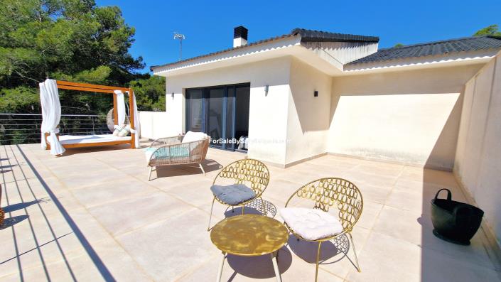 Image No.27-4 Bed Villa for sale