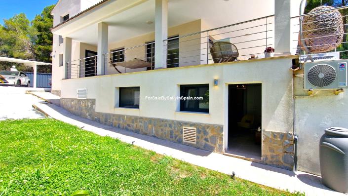 Image No.48-4 Bed Villa for sale