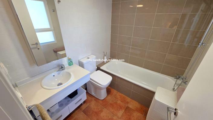 Image No.33-4 Bed Villa for sale
