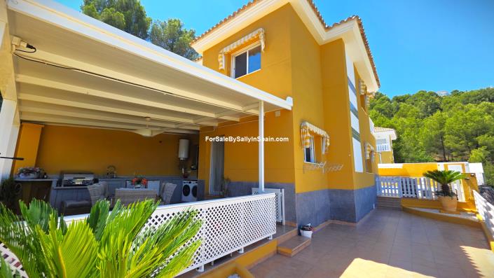 Image No.26-4 Bed Villa for sale