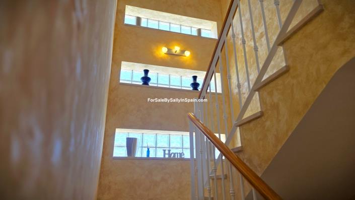Image No.37-4 Bed Villa for sale