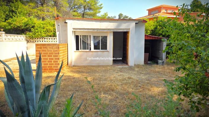 Image No.35-2 Bed Villa for sale