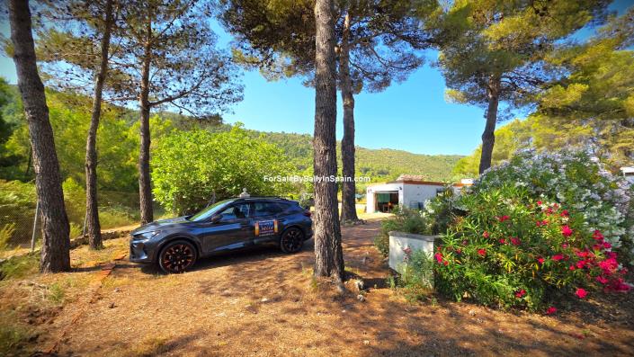 Image No.33-2 Bed Villa for sale