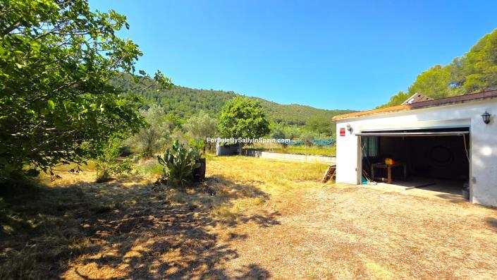 Image No.40-2 Bed Villa for sale