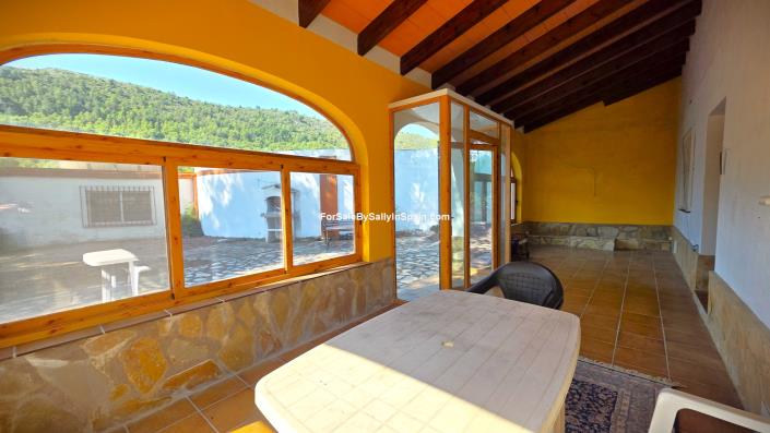 Image No.14-2 Bed Villa for sale