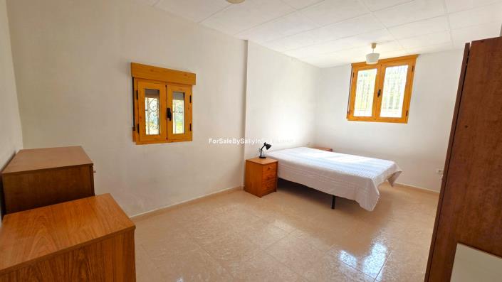 Image No.21-2 Bed Villa for sale