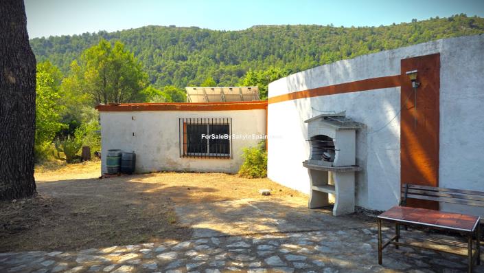 Image No.10-2 Bed Villa for sale