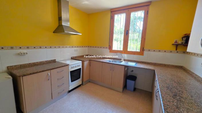 Image No.16-2 Bed Villa for sale