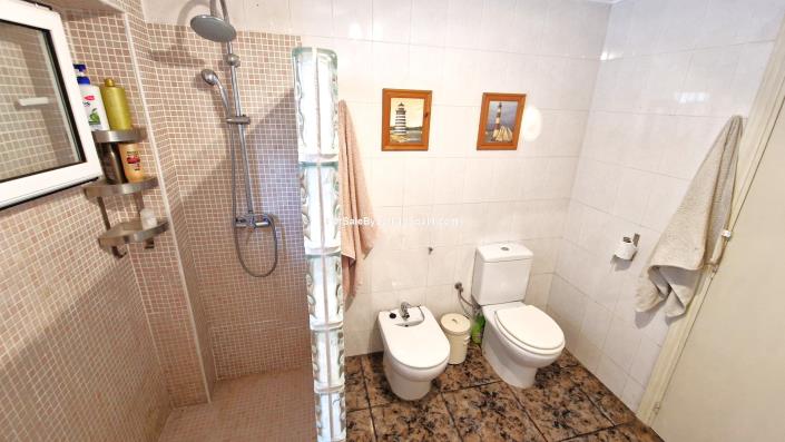 Image No.24-Villa de 4 chambres à vendre à Alzira