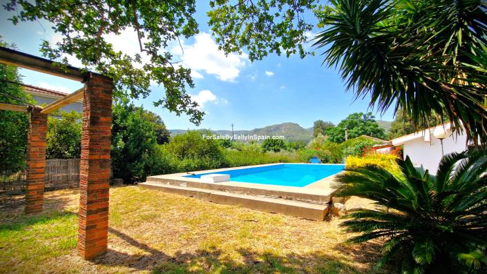Image No.8-Villa de 4 chambres à vendre à Alzira