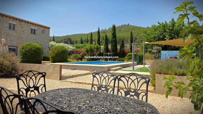 Image No.48-6 Bed Villa for sale