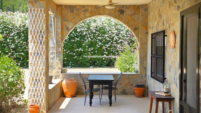 Image No.7-6 Bed Villa for sale