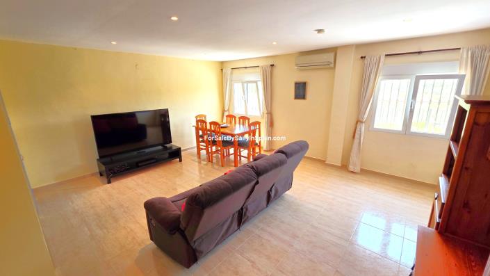 Image No.44-6 Bed Villa for sale