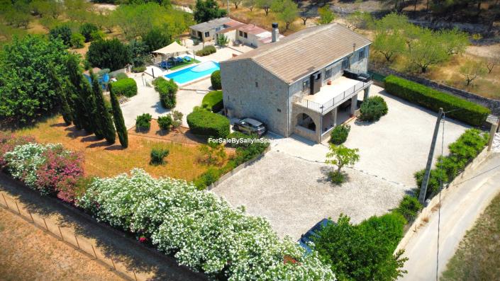 Image No.60-6 Bed Villa for sale