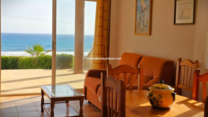 Image No.11-Jumelé de 4 chambres à vendre à Playa De Miramar