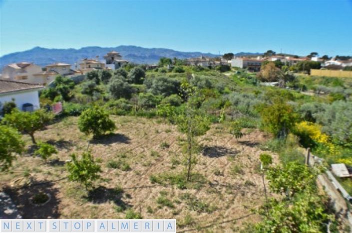 Image No.21-3 Bed Property for sale