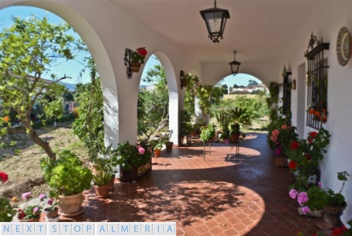 Image No.3-3 Bed Property for sale