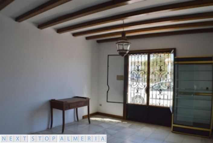 Image No.33-3 Bed Property for sale