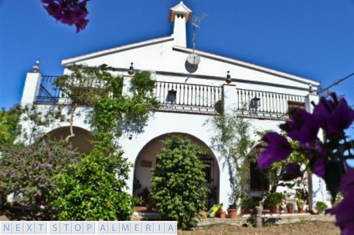 Image No.48-3 Bed Property for sale