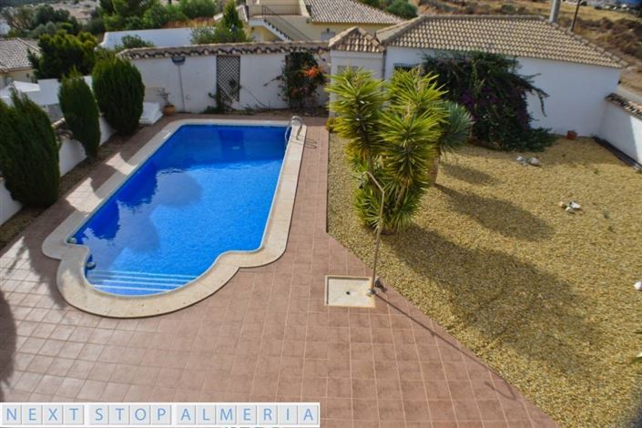 Image No.29-3 Bed Property for sale