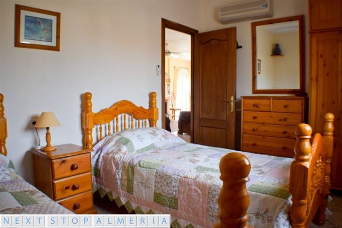 Image No.46-3 Bed Property for sale