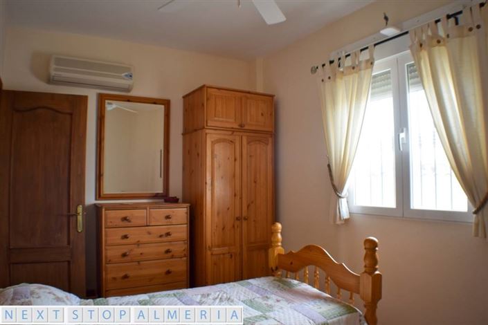 Image No.47-3 Bed Property for sale