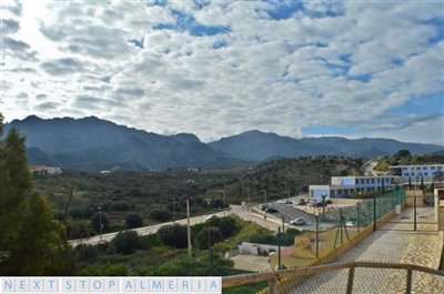 Views of the Cabrera mountains
