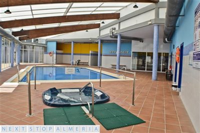 Indoor swimming pool and Jacuzzi