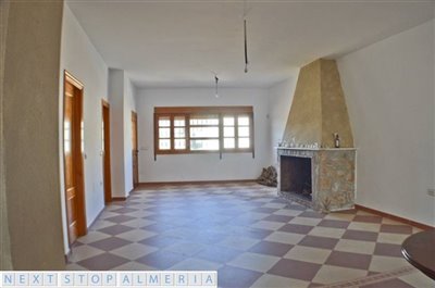 Large living/dining room