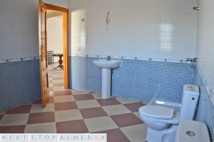 Image No.25-Propriété de 5 chambres à vendre à Almeria