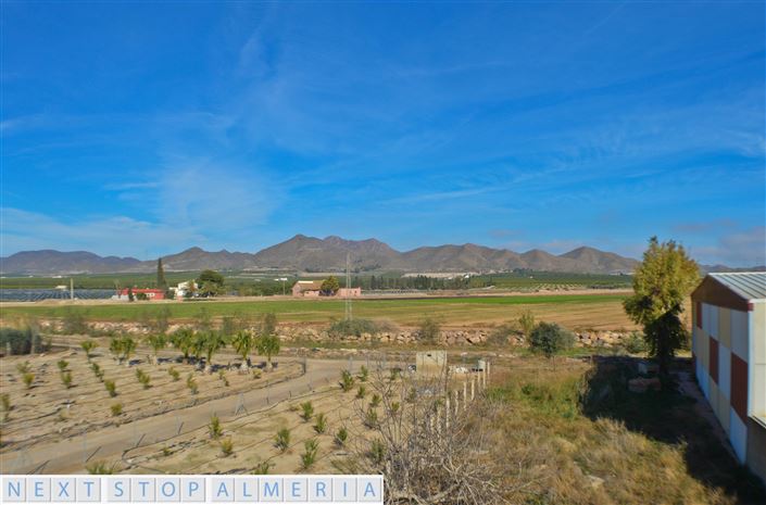 Image No.3-Propriété de 5 chambres à vendre à Almeria