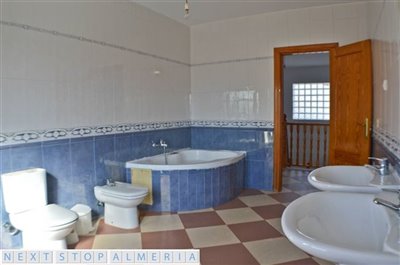 Family bathroom