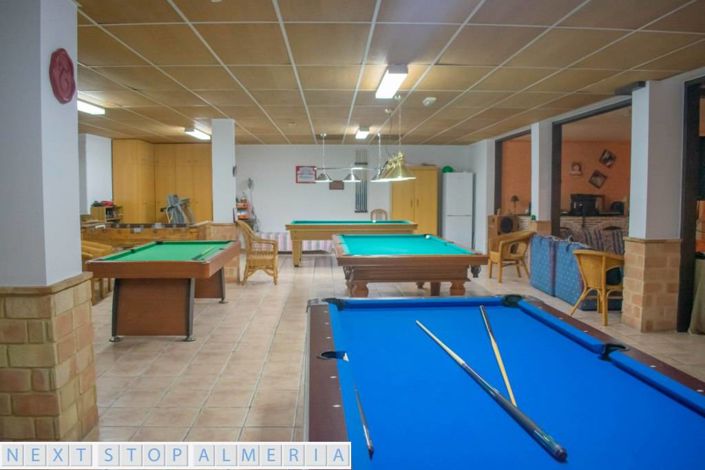 Image No.104-4 Bed Property for sale