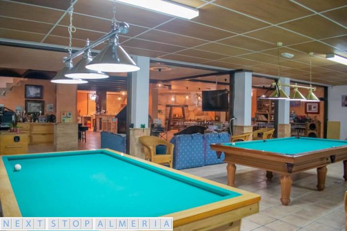 Image No.109-4 Bed Property for sale