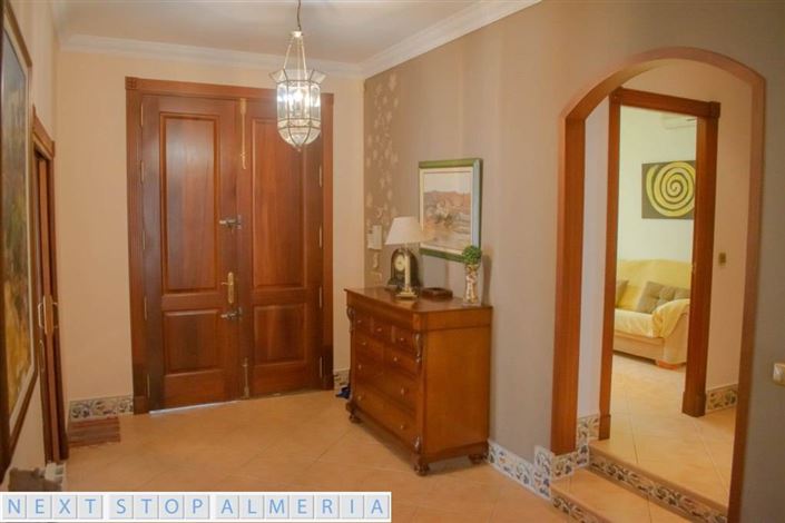 Image No.34-4 Bed Property for sale