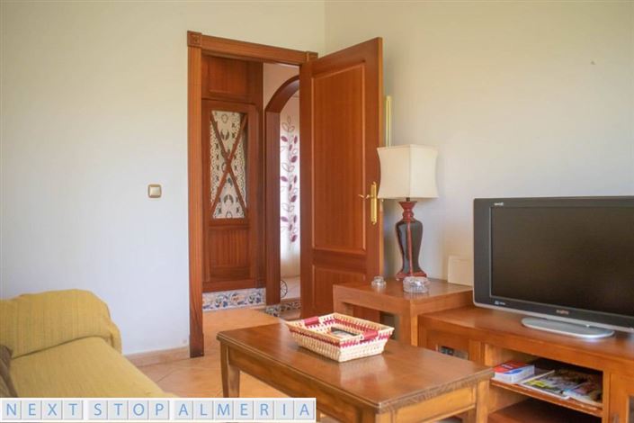 Image No.39-4 Bed Property for sale