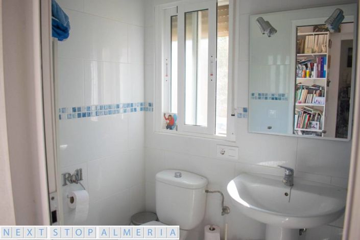 Image No.117-7 Bed Property for sale